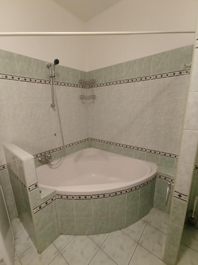 Apartments Captain Flint Prague Ngoại thất bức ảnh
